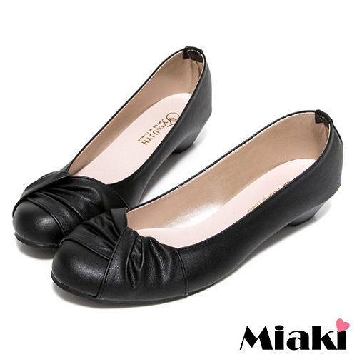 (現貨+預購) 【Miaki】MIT 流行百搭抓皺造型低跟包鞋娃娃鞋 (黑色)