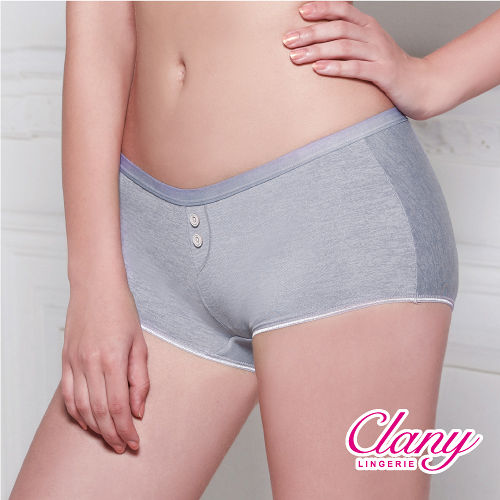 【可蘭霓Clany】冰礦咖啡可愛鈕扣平口M-XL內褲 含蓄藍 3990-52