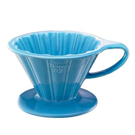 Tiamo V02花瓣陶瓷咖啡濾杯組-附濾紙量匙滴水盤-粉藍色 (HG5536 BB)