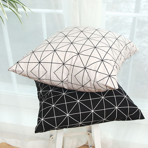 IN HOUSE-經典系列-米字格-精梳棉時尚抱枕