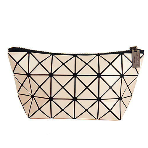 ISSEY MIYAKE 三宅一生BAOBAO幾何方格3x6萬用包(淺卡其)