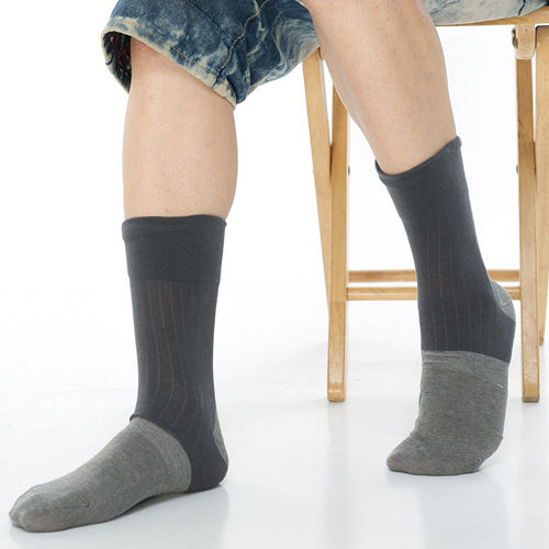 【KEROPPA】萊卡竹炭無痕寬口1/2短襪*2雙(男襪)C90003-深灰