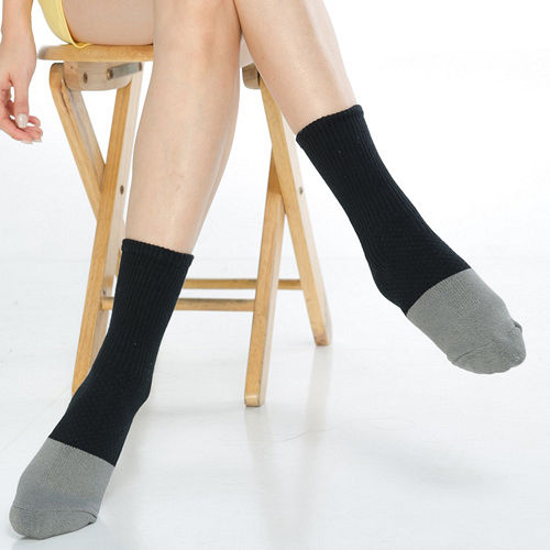 【KEROPPA】可諾帕3/4束底竹碳運動氣墊女襪x2雙C90012-黑配灰色