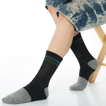 【KEROPPA】可諾帕竹碳運動型健康男襪x綜合5雙C90013-A