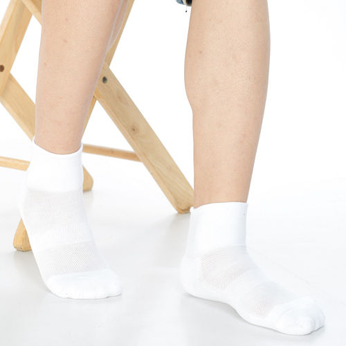 【KEROPPA】可諾帕無痕足弓運動機能男襪x2雙C98008白