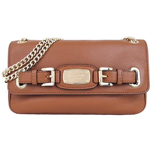 MICHAEL KORS HAMILTON 鐵牌皮帶造型鍊帶肩斜背包(棕)