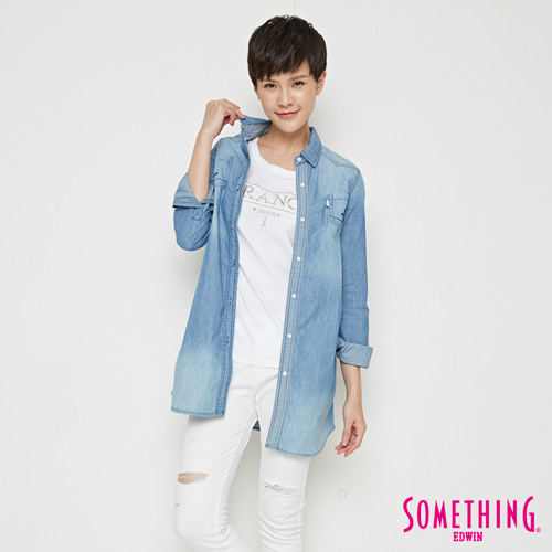 SOMETHING 條紋長版牛仔襯衫外套-女-漂淺藍