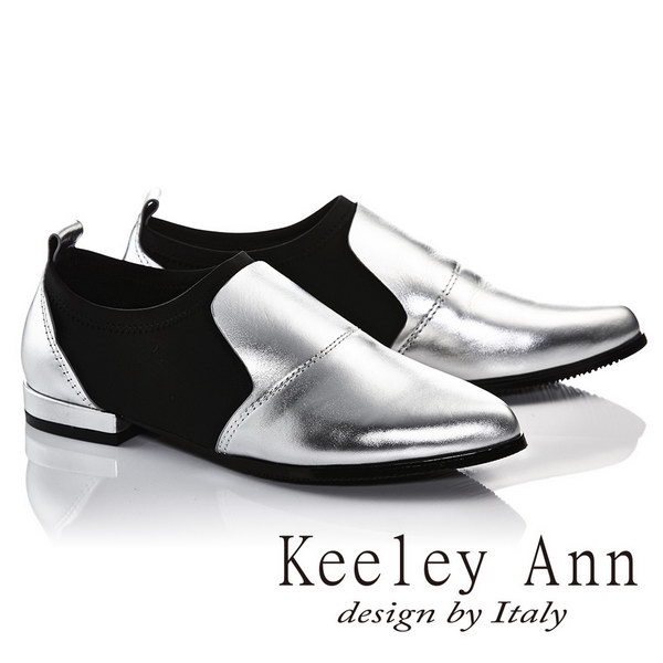 Keeley Ann
全真皮尖頭平底鞋