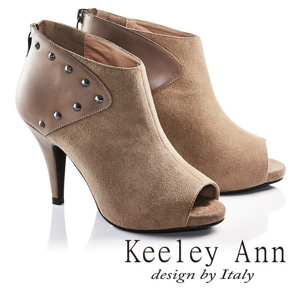 Keeley Ann鉚釘龐克羊麂皮高跟露趾羅馬涼鞋(咖啡673532370)-Ann系列