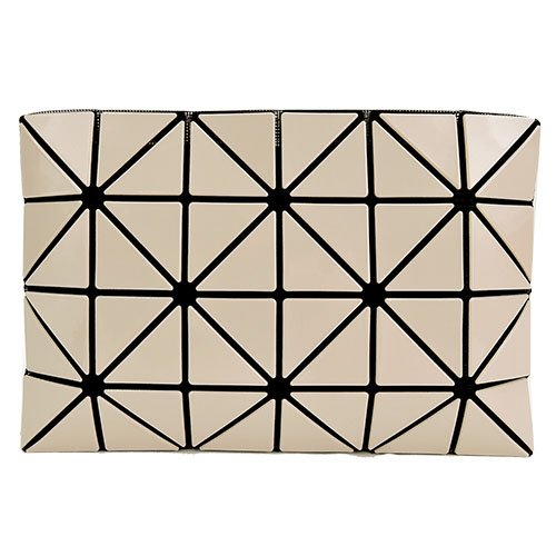 ISSEY MIYAKE 三宅一生 BAOBAO 亮面透光4x6手拿化妝包(米)