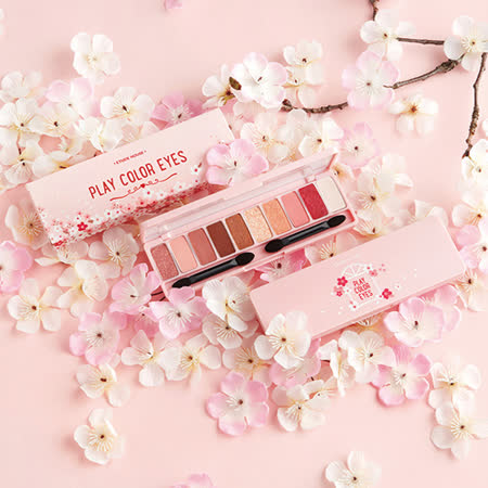 ETUDE HOUSE 
櫻花初綻限量眼彩盤