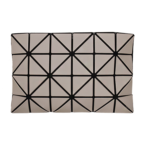 ISSEY MIYAKE BAOBAO幾何方格4x6拉鍊萬用扁包(淺灰)霧面