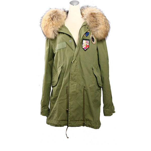 【MR&MRS】ARMY MINIPARKA QUILT LINING徽章外套(軍綠)