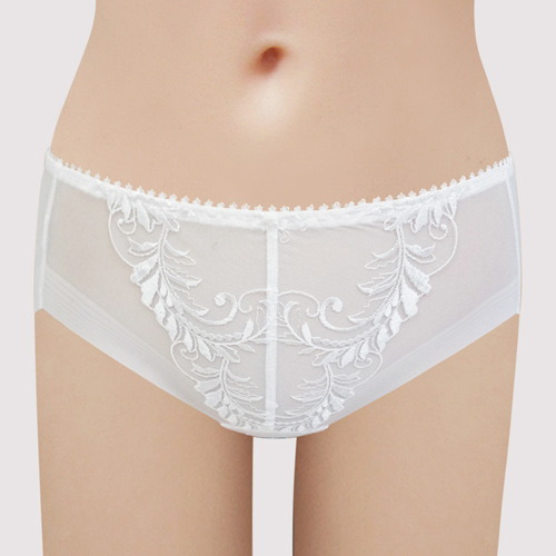 【瑪登瑪朵】La Pretti 低腰寬邊三角無痕內褲(牙白)