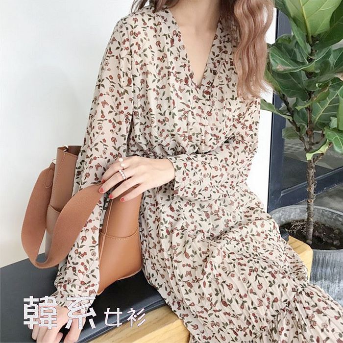 韓系女衫
復古淑女碎花連衣裙