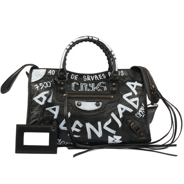 BALENCIAGA
塗鴉小釦CLASSIC 