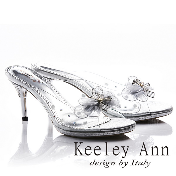 Keeley Ann氣質甜美~水滴金屬飾釦緞帶網蝴蝶結高跟拖鞋(銀色831003227)