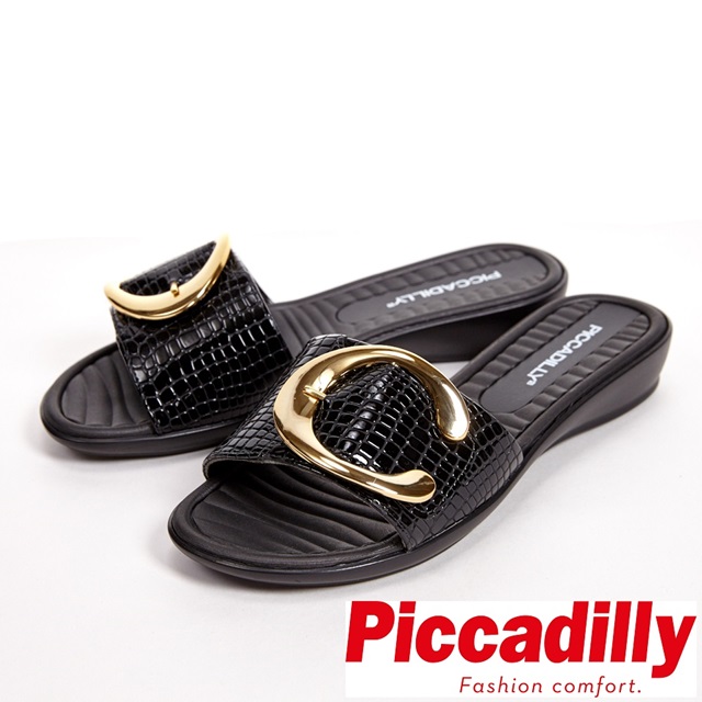 Piccadilly 舒適軟底 大C裝飾釦環楔型拖鞋