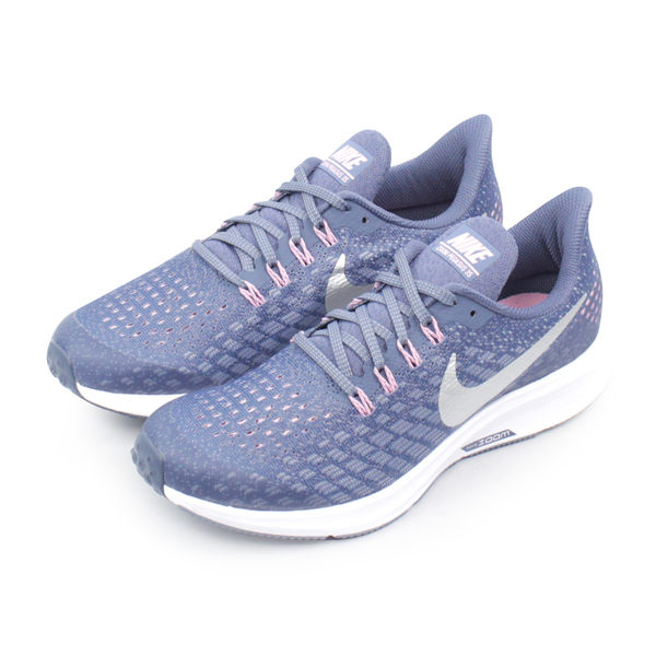 NIKE
輕量慢跑鞋