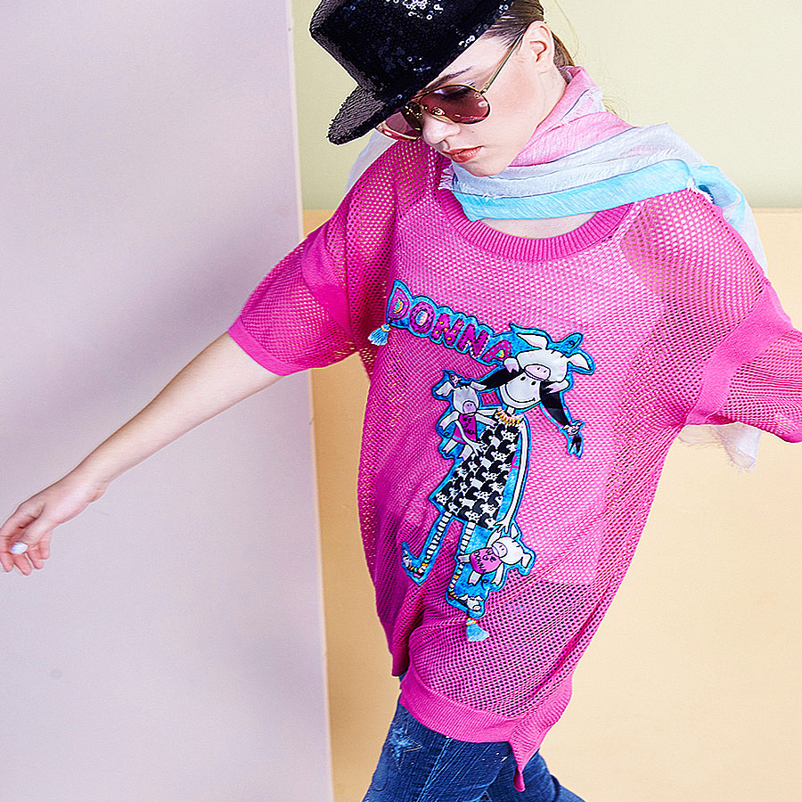 六藝  童真娃娃鏤空色針織上衣