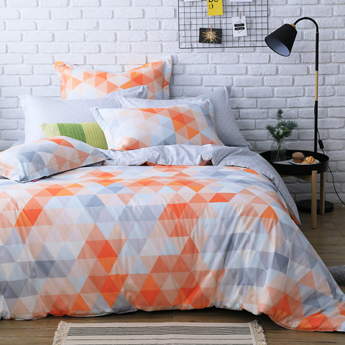 IN HOUSE - orange prism-200織紗精梳棉-兩用被床包組(加大)
