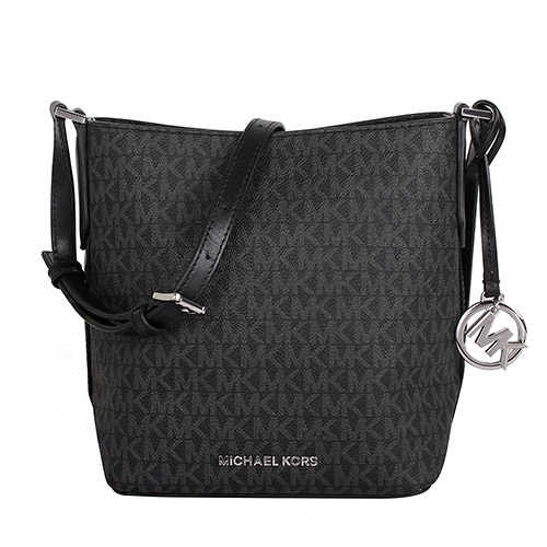 MICHAEL KORS- 銀字大吊飾滿版防刮斜背水桶包(黑灰)小