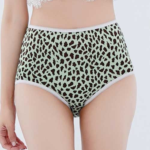 【Chlansilk闕蘭絹】經典豹紋100%蠶絲女內褲-8837-1(綠)