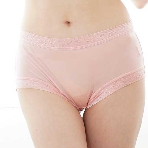 【Chlansilk闕蘭絹】32針超涼春蠶100%蠶絲女內褲-88112-2(粉)