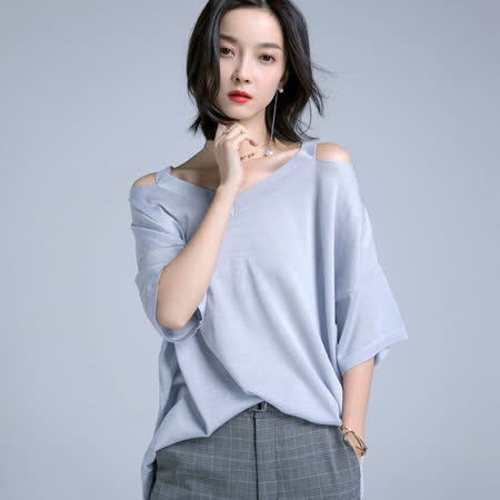 nata
現貨肩部鏤空針織杉