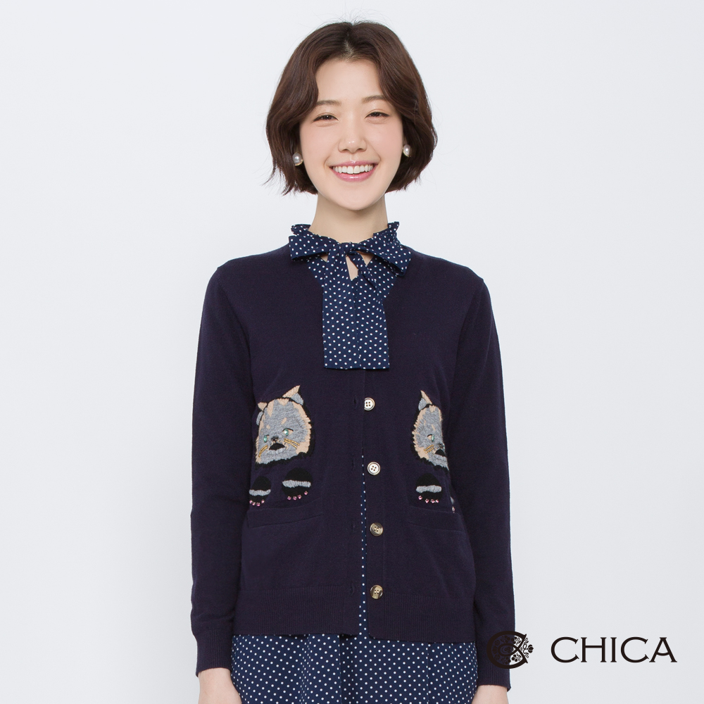 CHICA 輕復刻珠飾貓咪刺繡針織外套(2色)