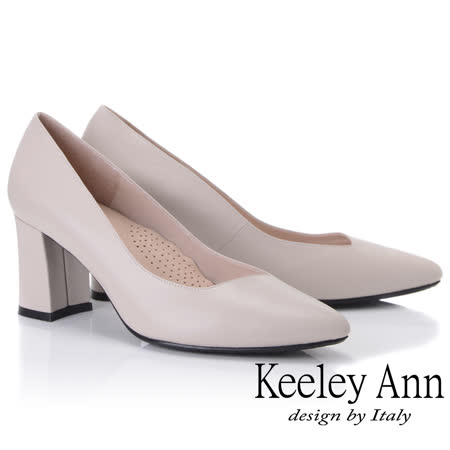 Keeley Ann
素面尖頭真皮粗跟鞋