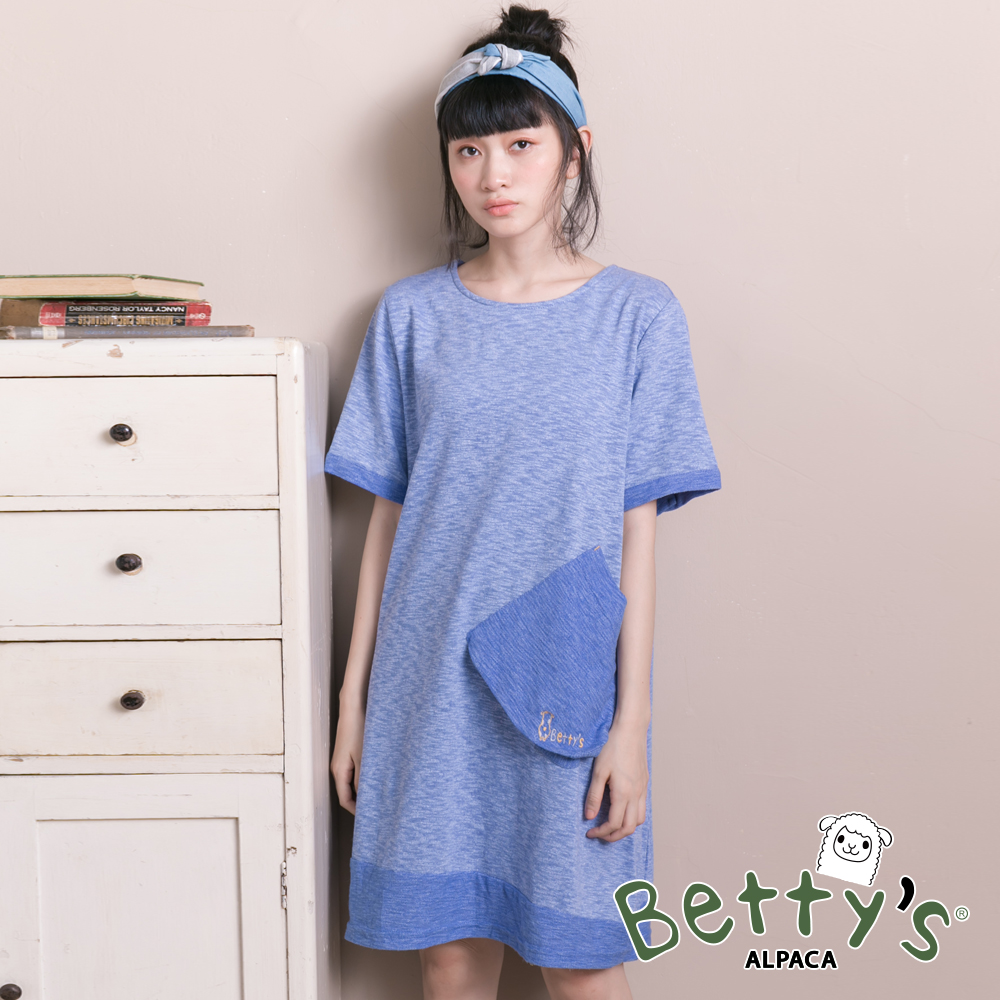 betty’s貝蒂思 寬鬆造型口袋短袖洋裝(淺藍)