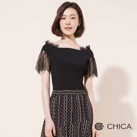 CHICA 春日女神
拼接蕾絲平口針織衫