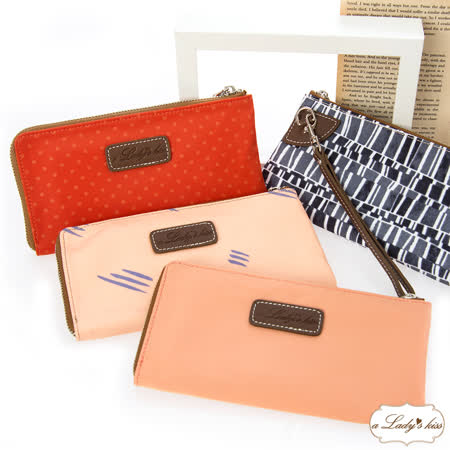 a Lady's kiss 
超輕防水隔層長夾