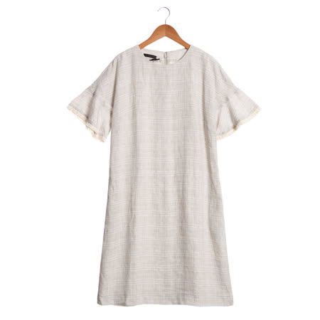 EPISODE 
格紋荷葉袖流蘇造型洋裝