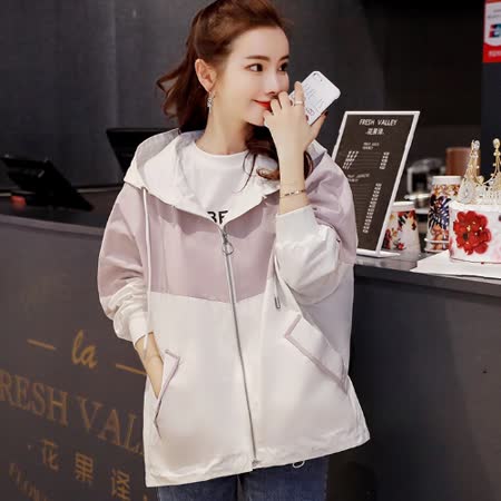 adora
韓版防紫外線薄外套