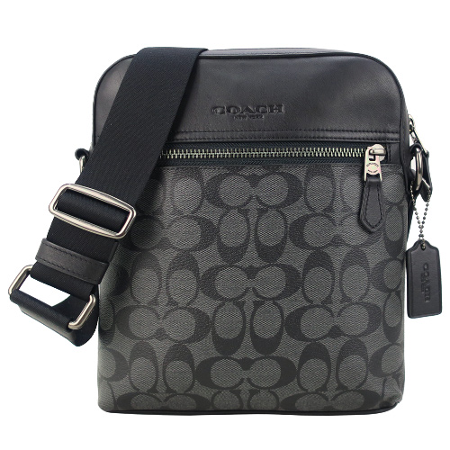 COACH 經典 C LOGO荔枝壓紋皮革PVC斜背包(黑灰)