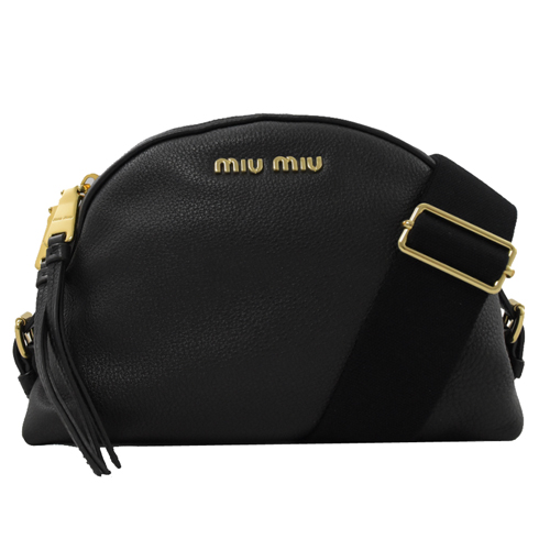 MIU MIU MATELASSE全牛皮斜揹水餃包.黑 (小款)