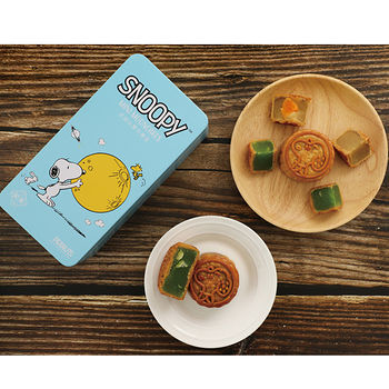 【預購】英記餅家-史諾比雙月寶盒/鐵盒 　　