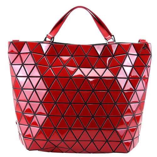 ISSEY MIYAKE 三宅一生BAOBAO CRYSTAL亮面圓弧兩用包(大/紅)