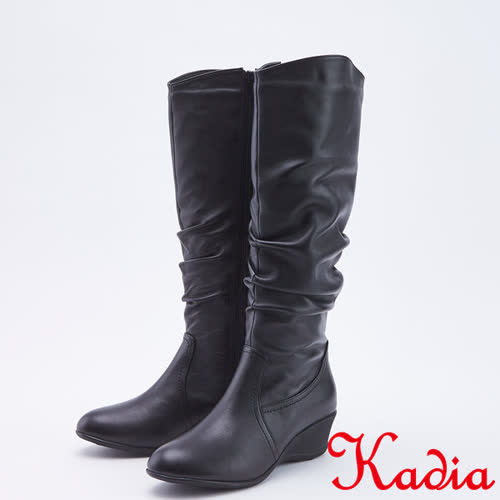 kadia．小羊皮素面抓皺低跟長靴(9807-91黑色)