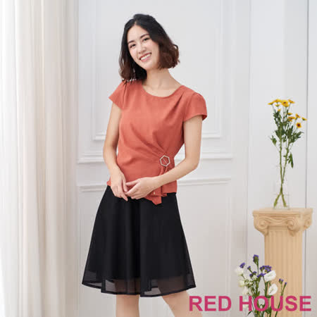 Red House 蕾赫斯 
素色設計上衣(橘紅色)