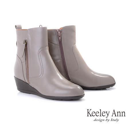 Keeley Ann
金屬側拉鍊楔型短靴