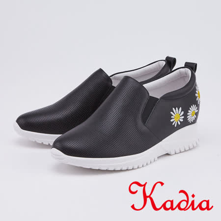 kadia
水鑽內增高休閒鞋