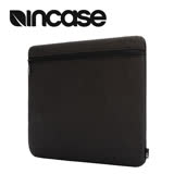 Incase Carry Zip Sleeve 13吋 輕巧筆電保護內袋 (石墨黑)