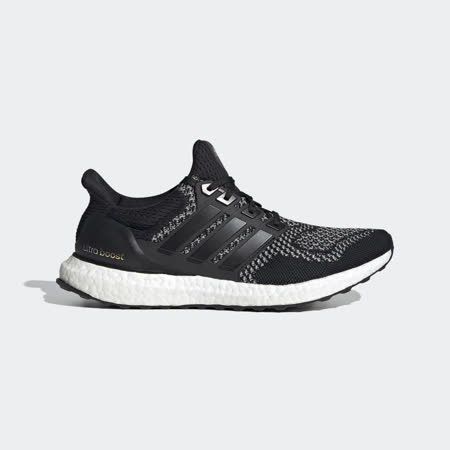 Adidas ultra boost
強力避震男女慢跑鞋