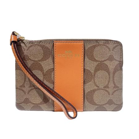 COACH 卡其黃色PVC材質手拿包- 58035-IMQRF