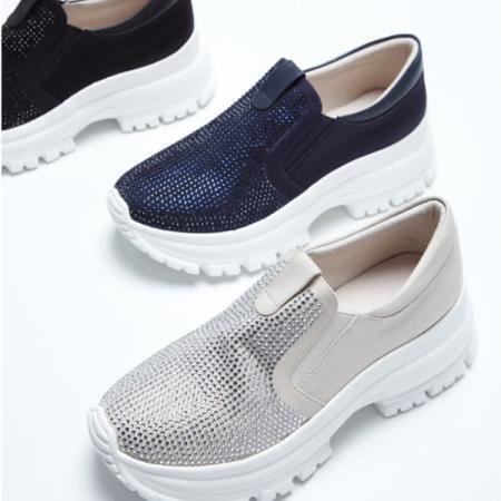 ORIN
燙鑽厚底休閒鞋