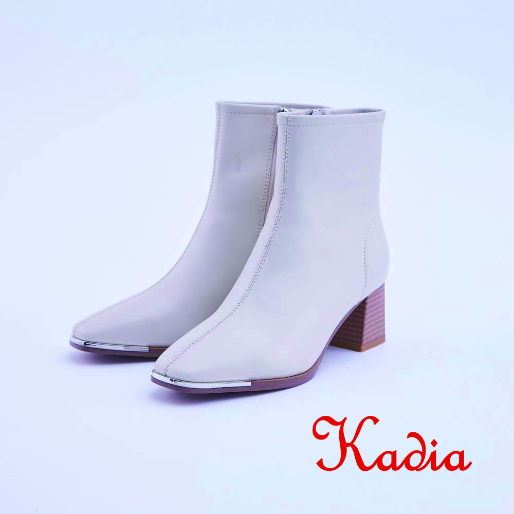 kadia．時尚真皮方頭短靴(1700-00米色)