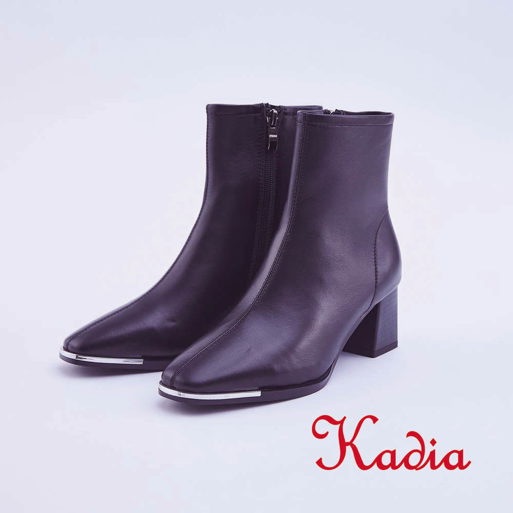 kadia．時尚真皮方頭短靴(1700-90黑色)